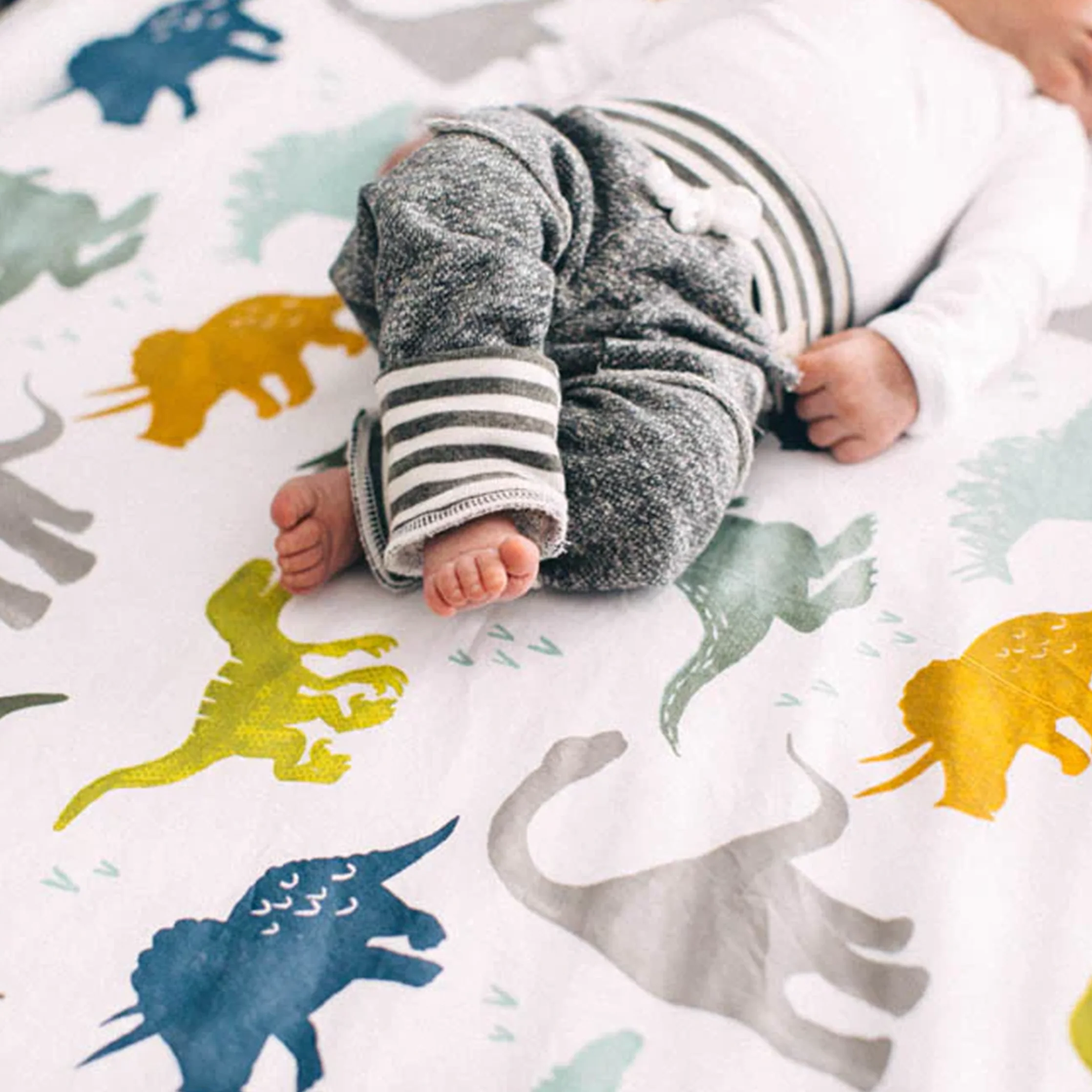 Cotton Muslin Crib Sheet - Dino Friends - Image 5