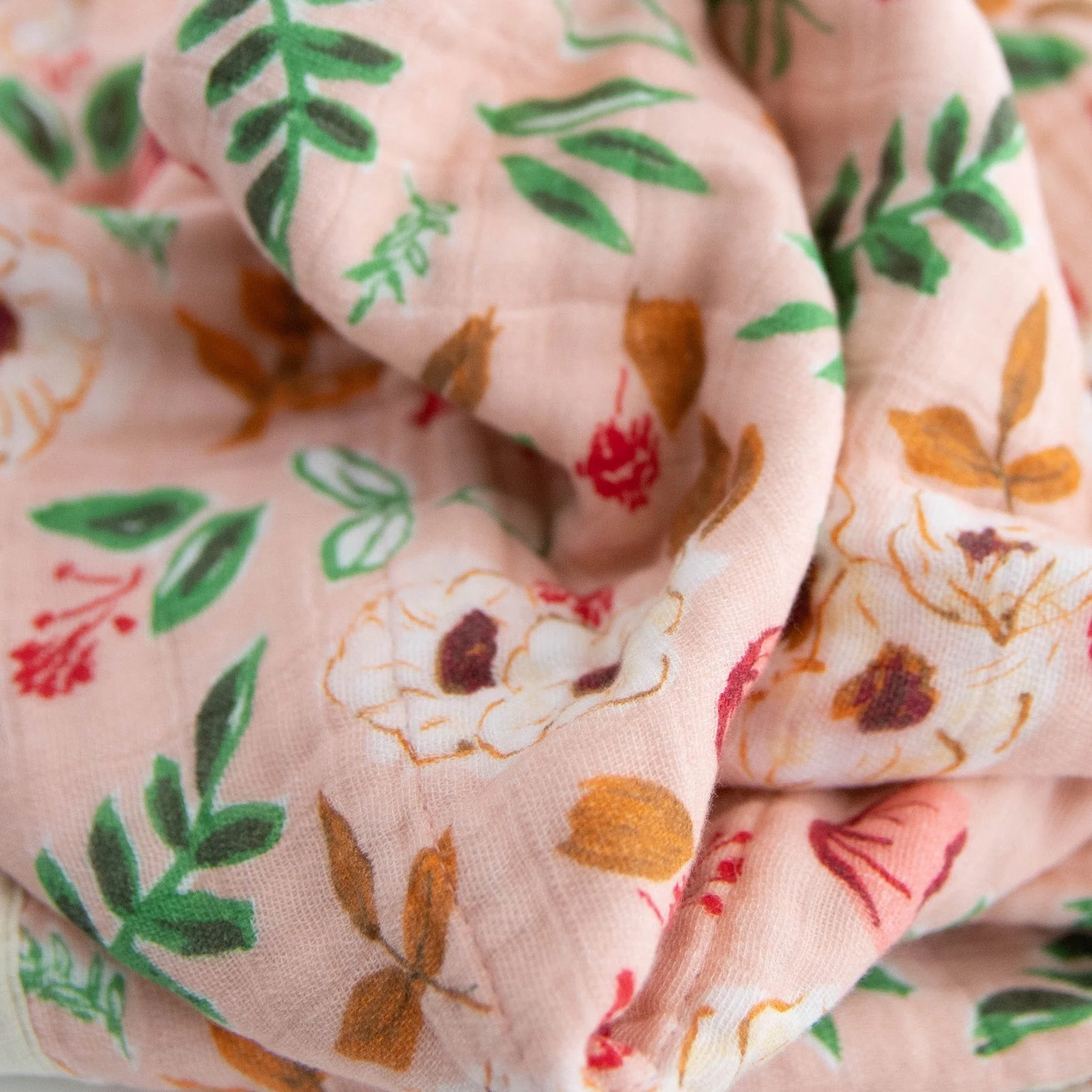 Cotton Muslin Baby Quilt - Vintage Floral - Image 3
