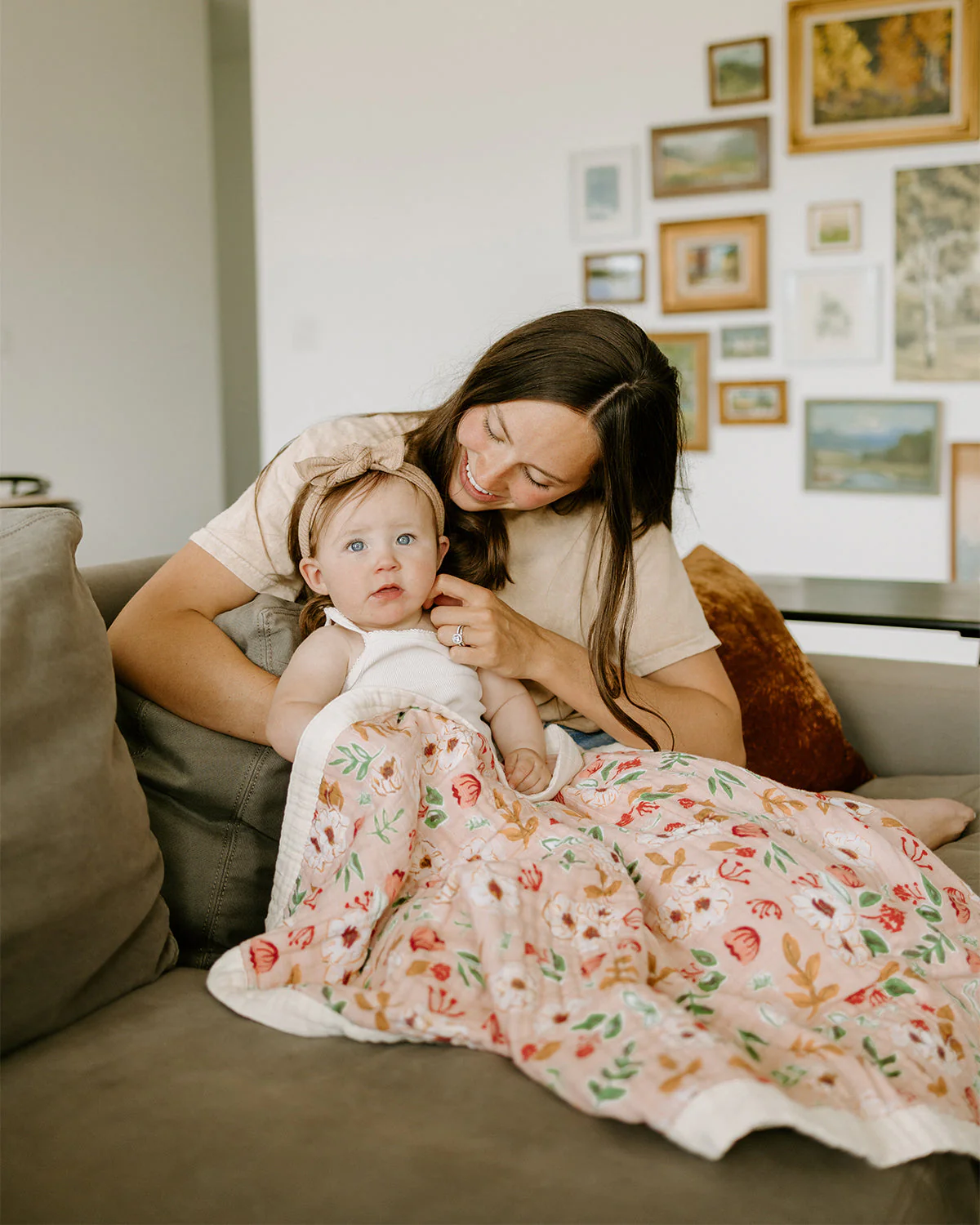 Cotton Muslin Baby Quilt - Vintage Floral - Image 4
