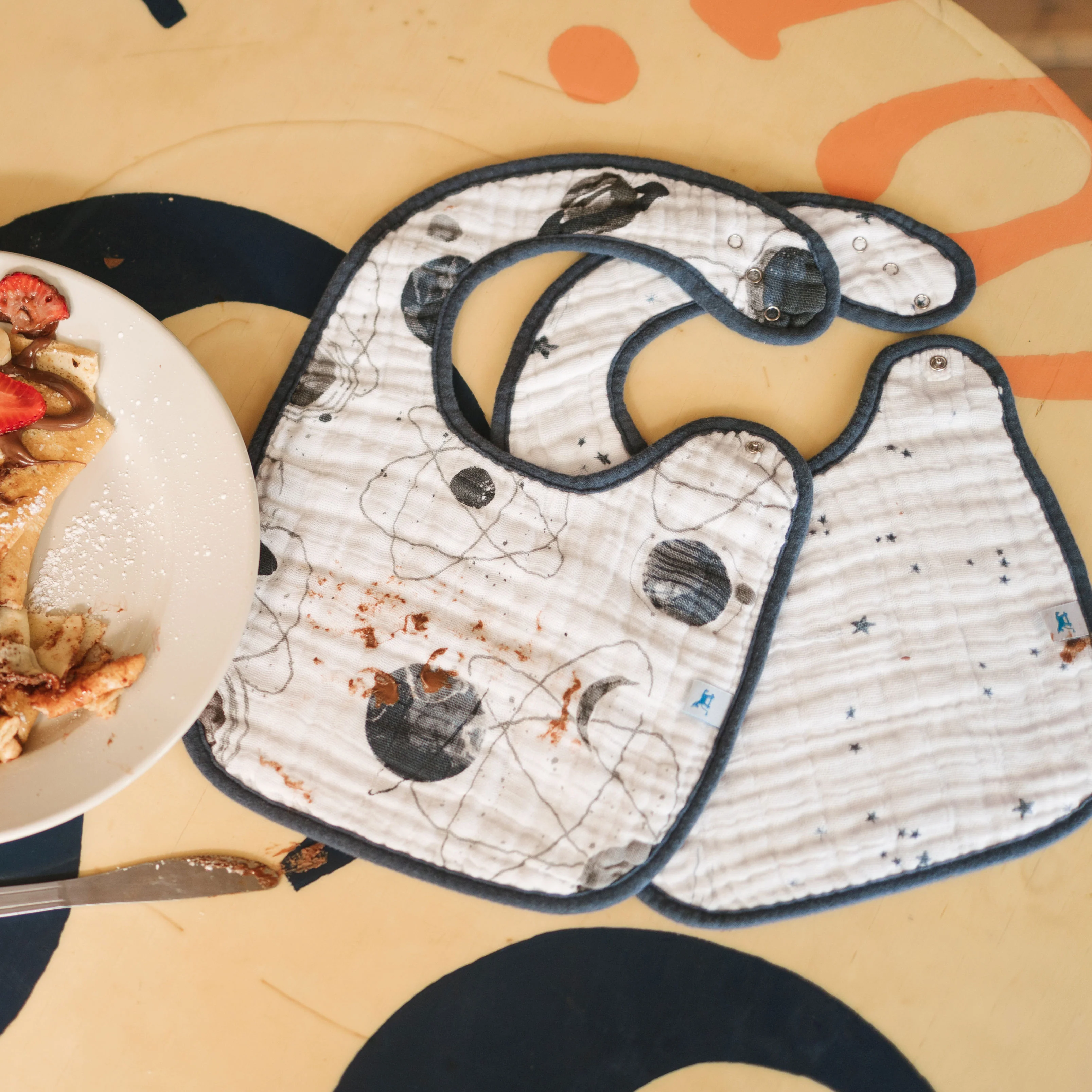 Cotton Muslin Classic Bib 3 Pack - Planetary 2 - Image 7