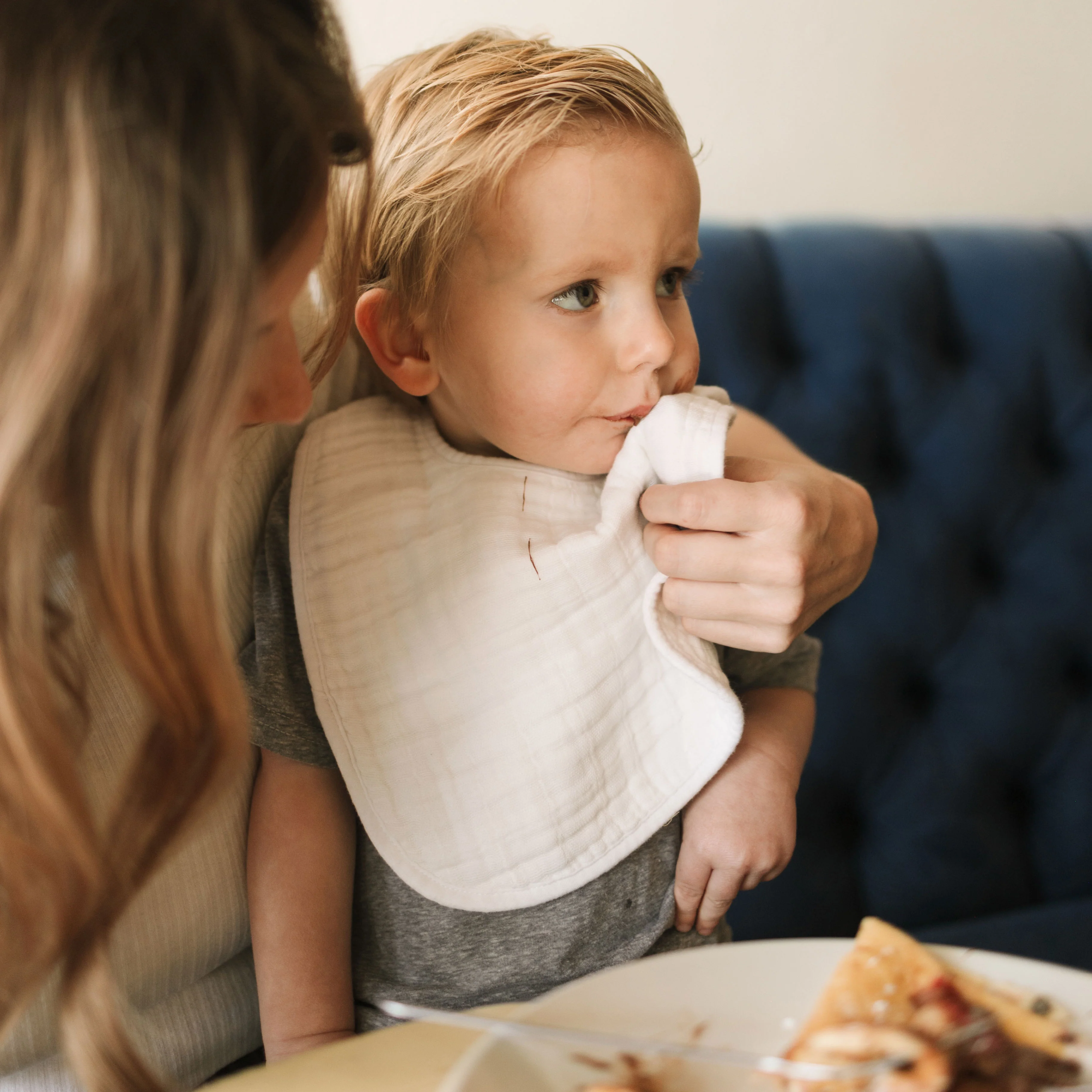 Cotton Muslin Classic Bib 3 Pack - White - Image 4