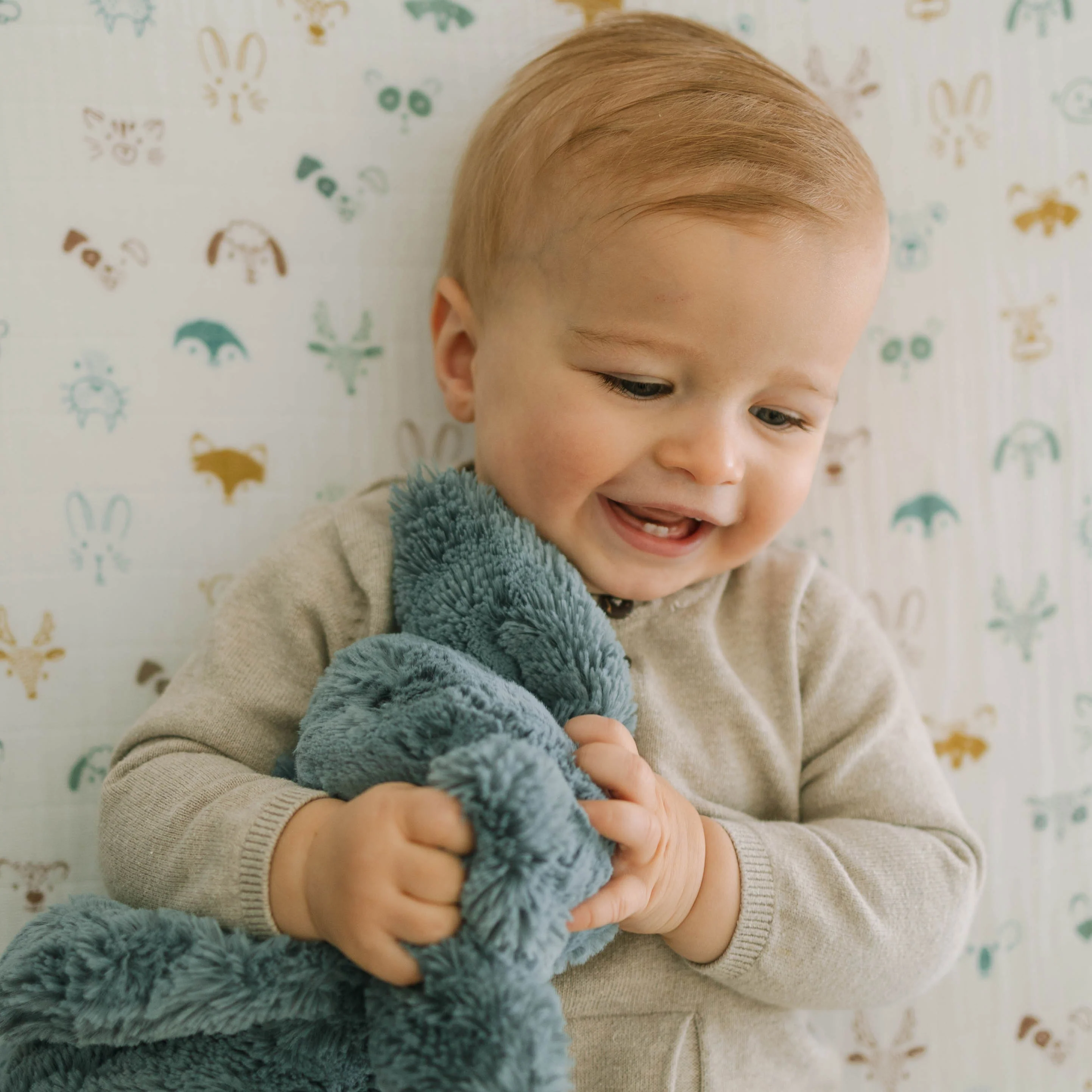 Cotton Muslin Crib Sheet - Animal Crowd - Image 6