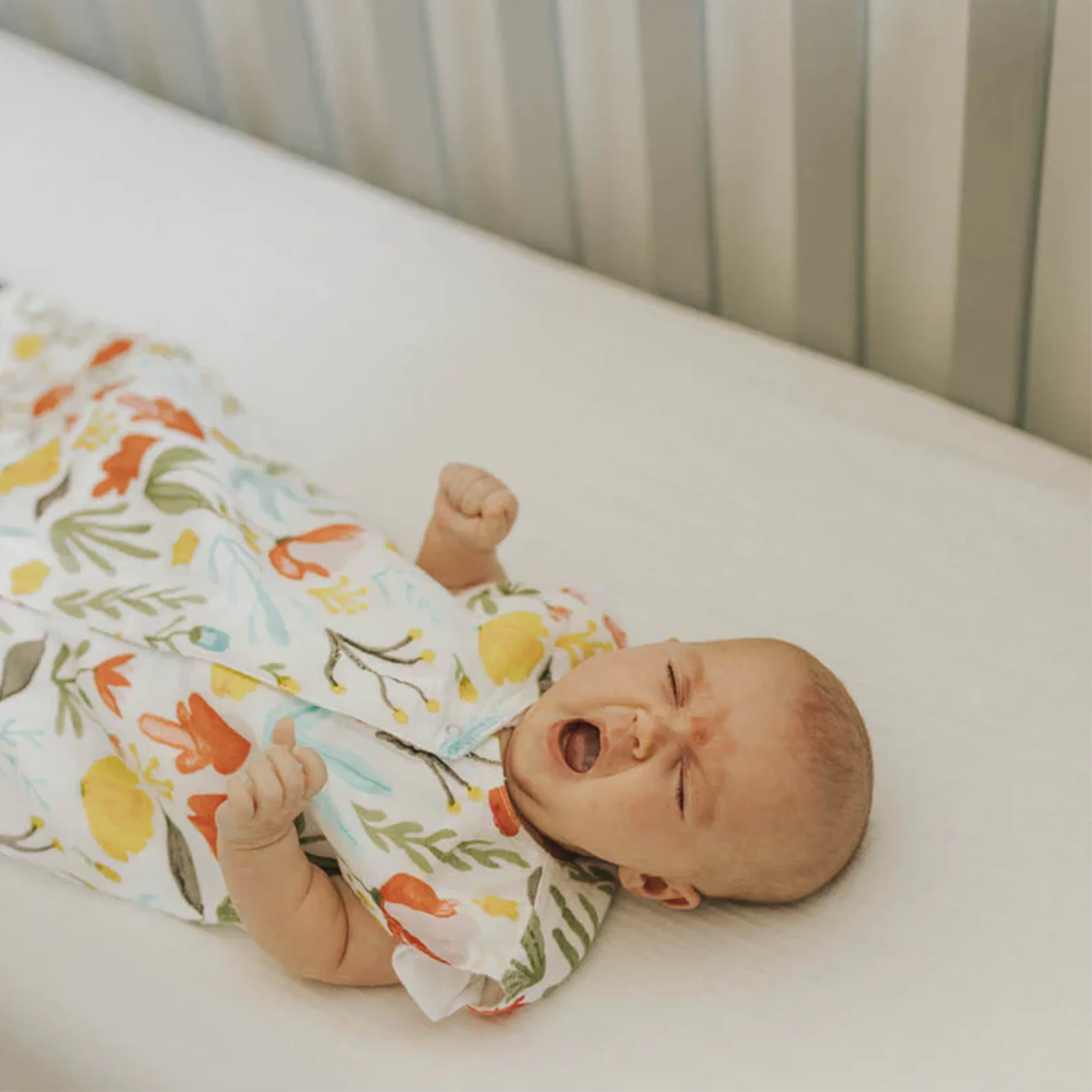 Cotton Muslin Crib Sheet - White - Image 3