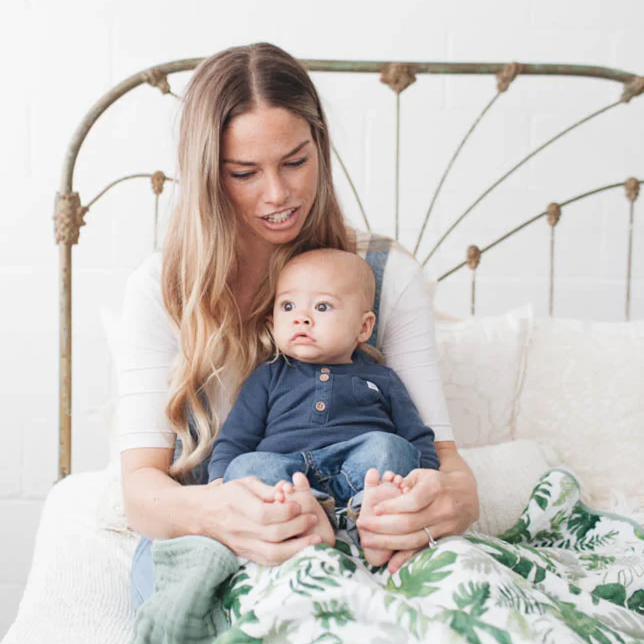 Cotton Muslin Swaddle Blanket - Tropical Leaf - Image 6